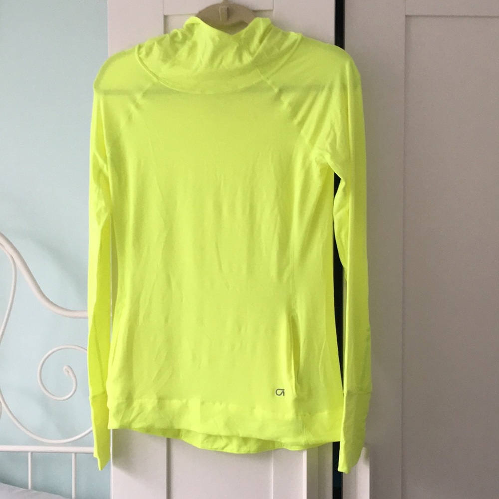 Gap Fit long sleeve